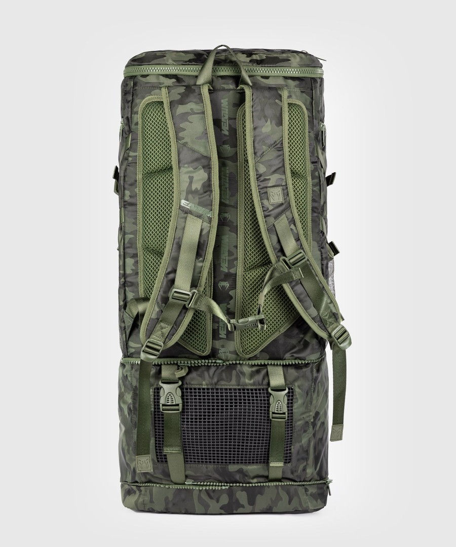 venum チャレンジャー エクストリーム バックパック - カーキカモ