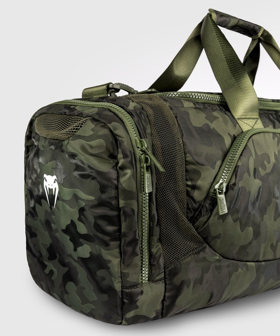 venum trainer lite スポーツバッグ - カーキカモ