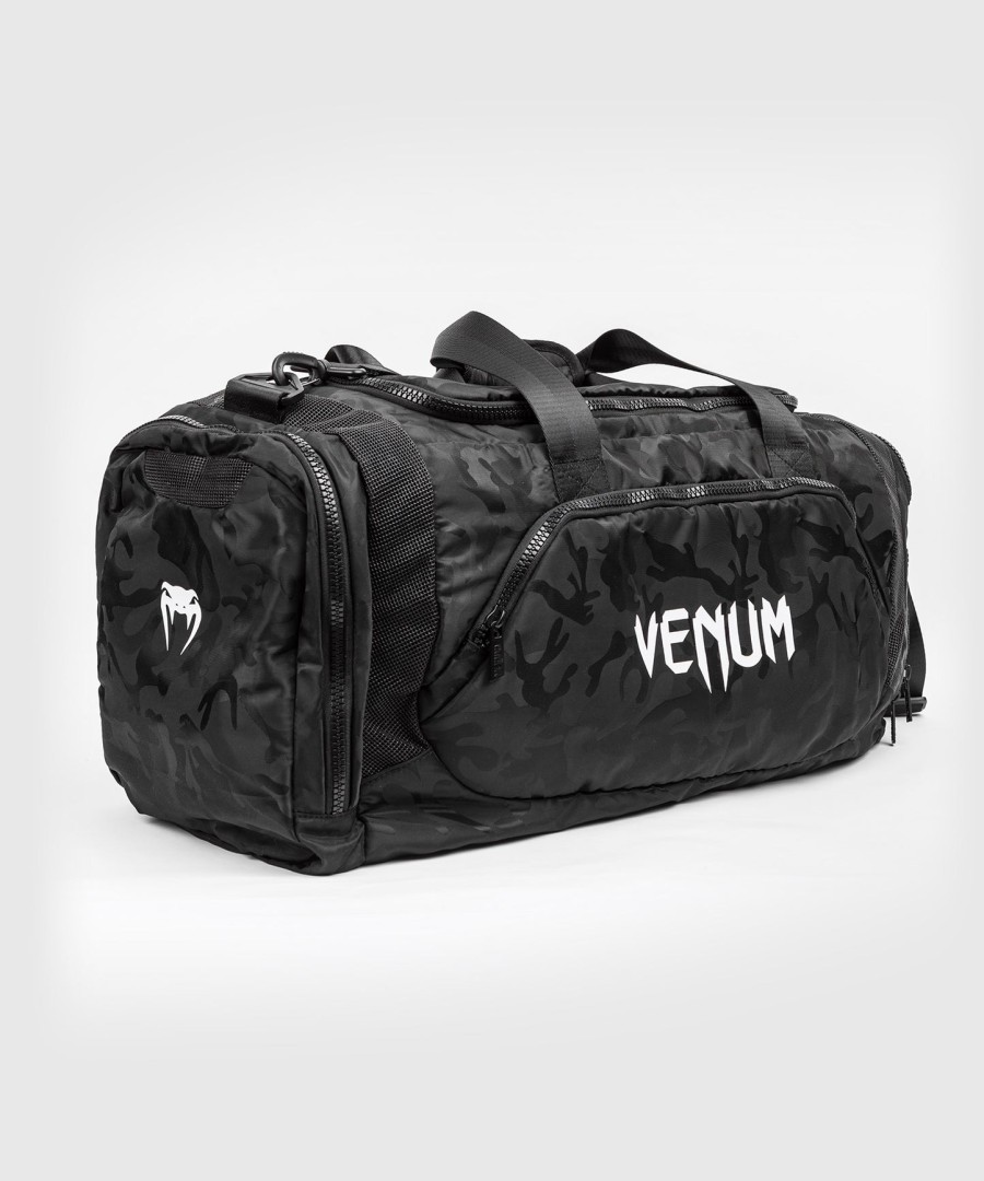 venum トレーナー ライト スポーツバッグ - ブラックダークカモ