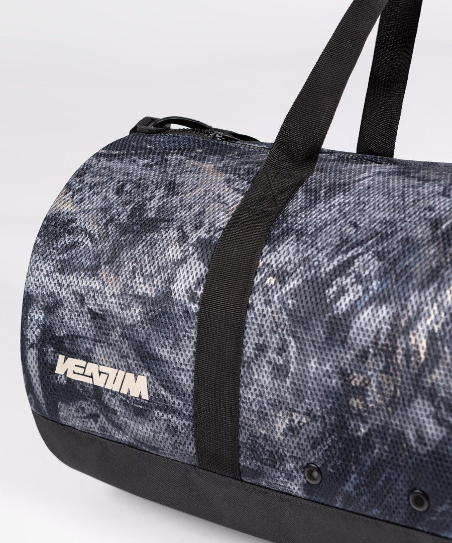 venum laser xt realtree ダッフルバッグ - ダークカモグレー