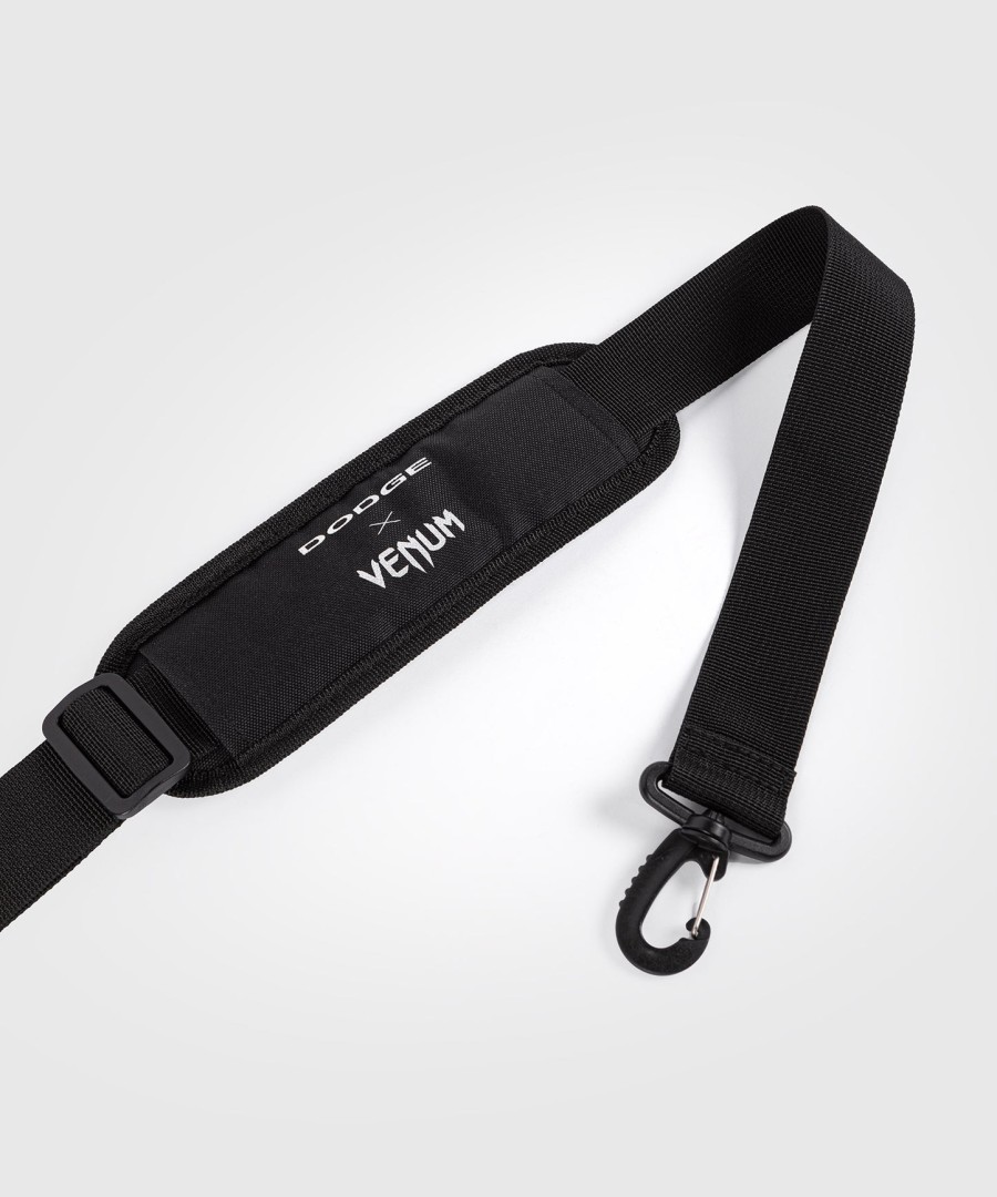 venum x dodge banshee スポーツバッグ - ブラック