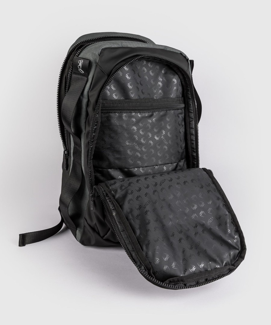 venum evo 2 バックパック - ブラックブルー