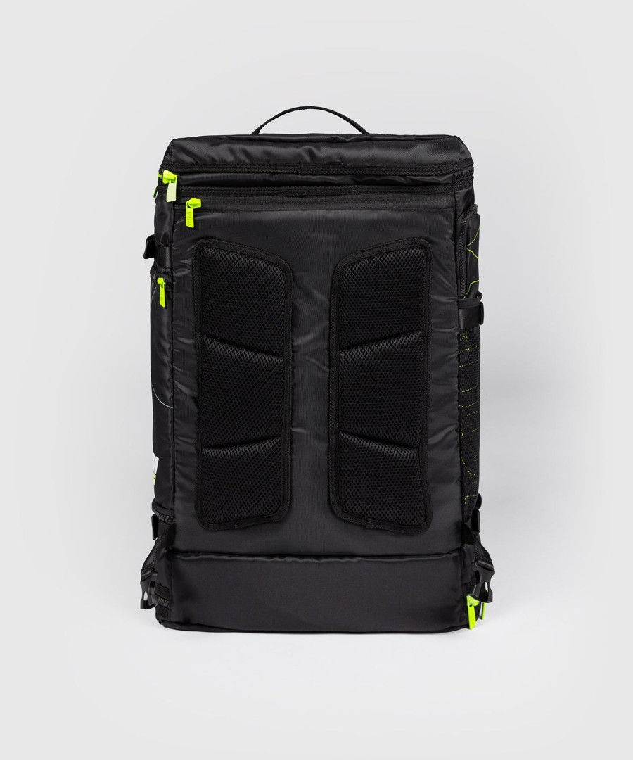 venum トレーニングキャンプ 4.0 スポーツバッグ - ブラックネオングリーン