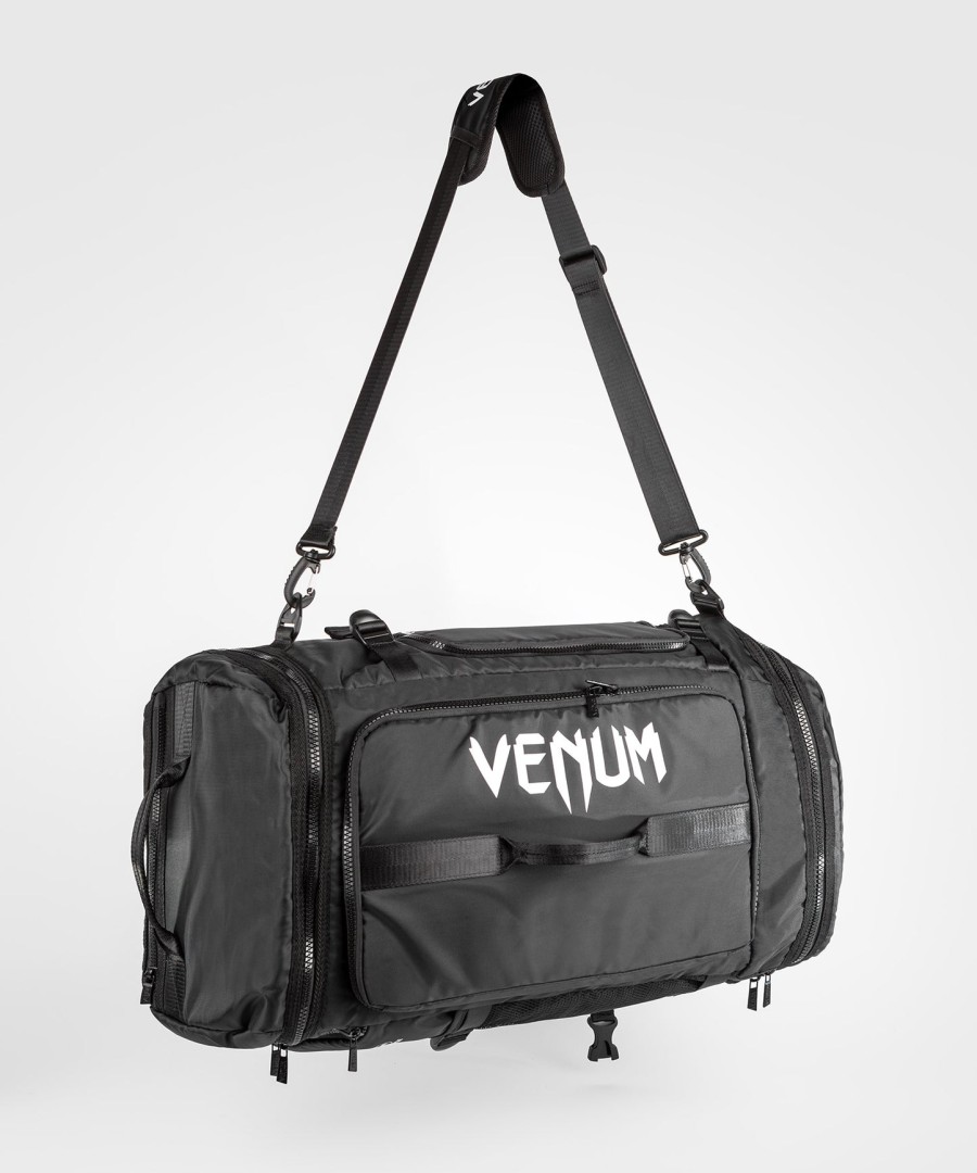 ufc adrenaline by venum ファイトウィーク ダッフルバッグ - ブラック