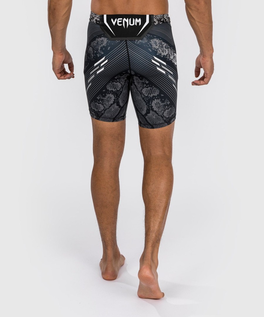 ufc adrenaline by venum authentic fight night メンズ vale tudo ショートパンツ - ブラック