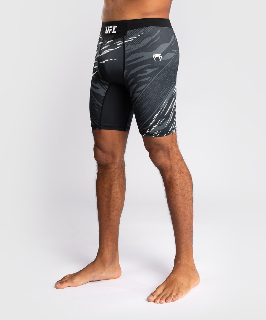 ufc fusion by venum authentic fight night メンズ vale tudo ショーツ - ブラック