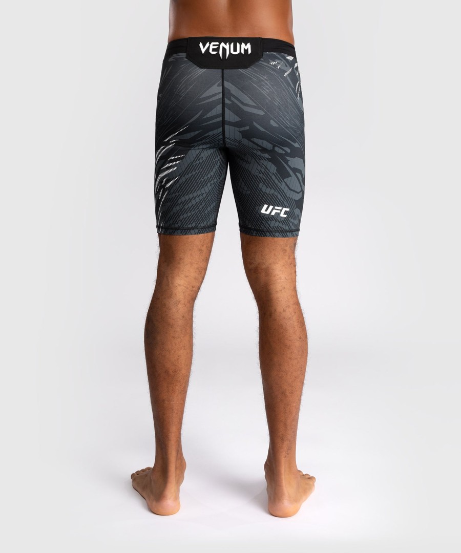 ufc fusion by venum authentic fight night メンズ vale tudo ショーツ - ブラック