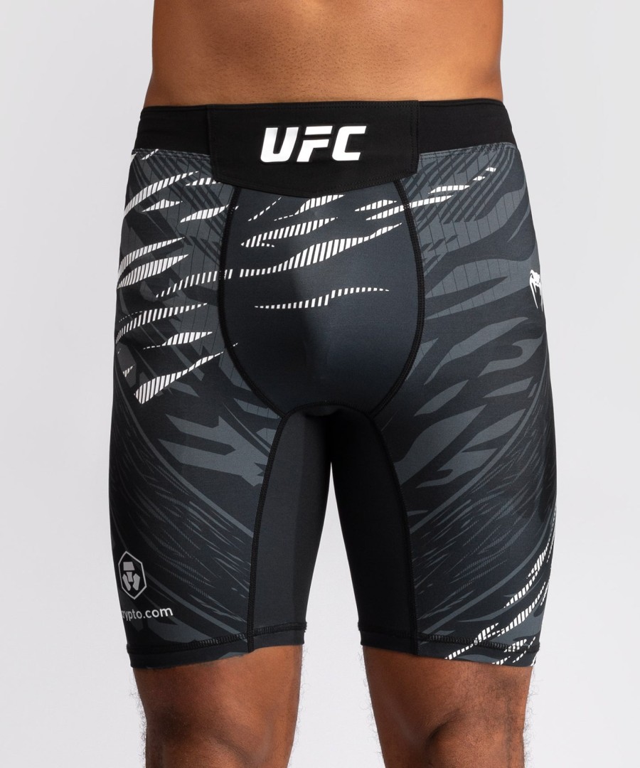 ufc fusion by venum authentic fight night メンズ vale tudo ショーツ - ブラック
