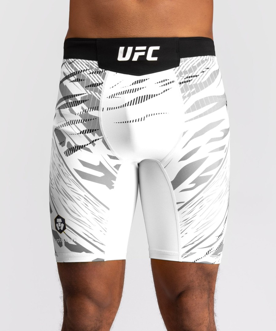 ufc fusion by venum authentic fight night メンズ vale tudo ショーツ - ホワイト