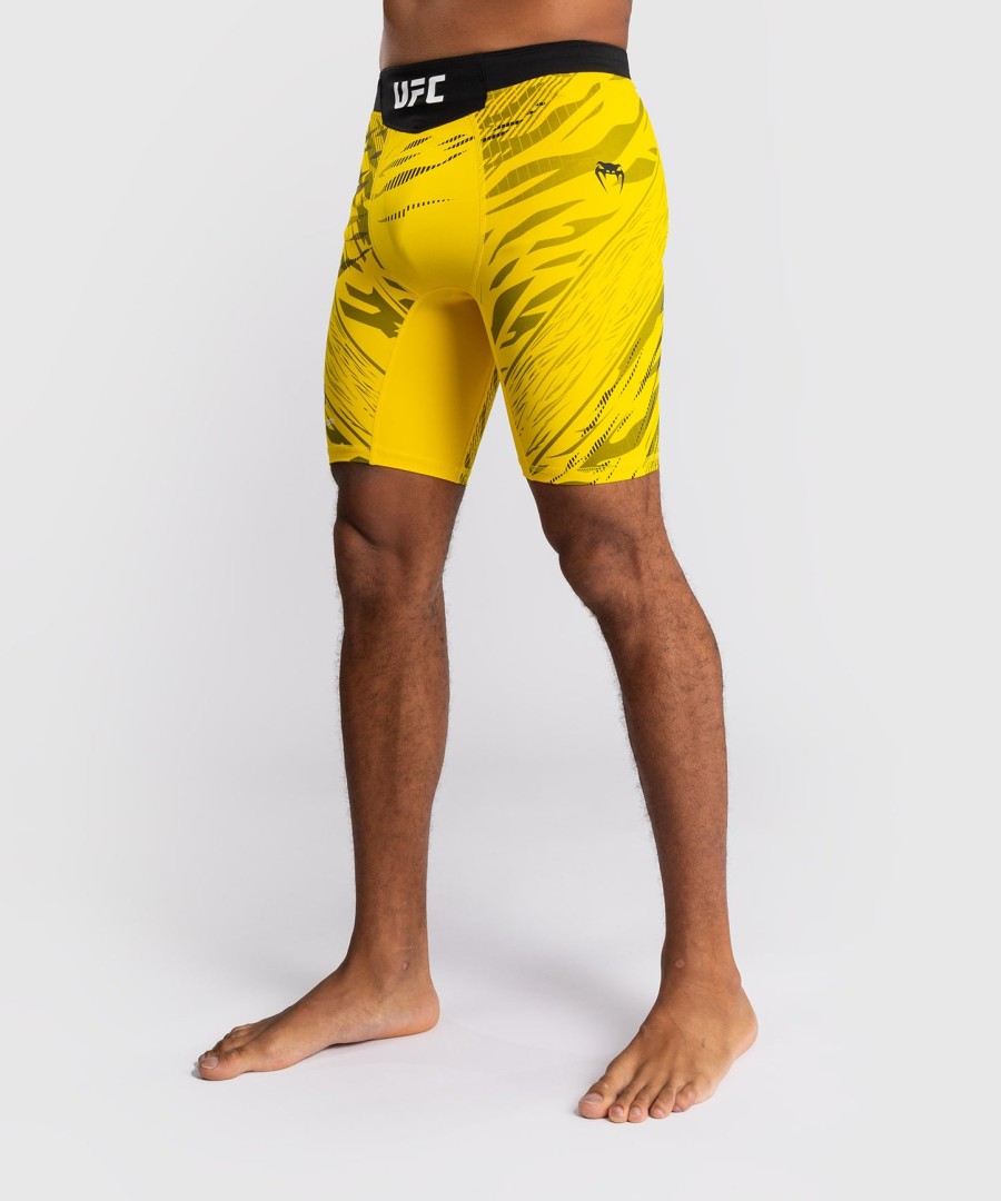 ufc fusion by venum authentic fight night メンズ vale tudo ショーツ - イエロー