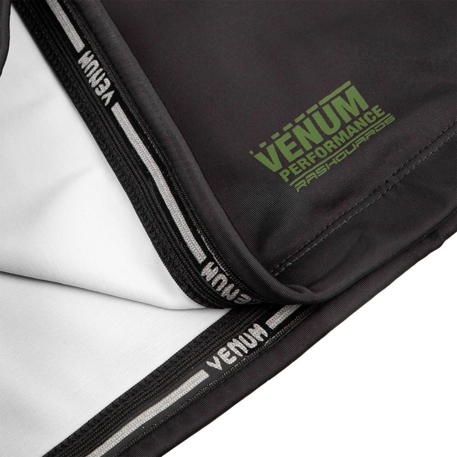 venum signature ラッシュガード - 長袖 - ブラックカーキ - 限定品