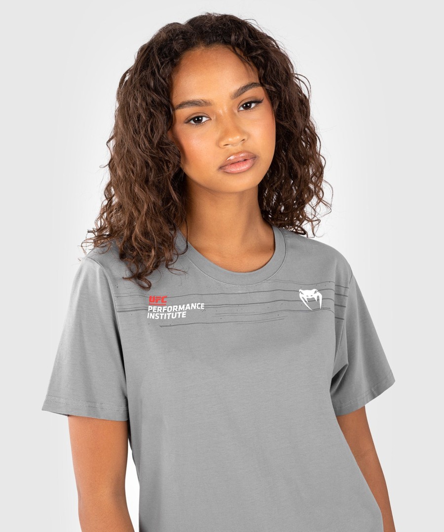 venum ufcパフォーマンスインスティテュート2.0 tシャツ グレー