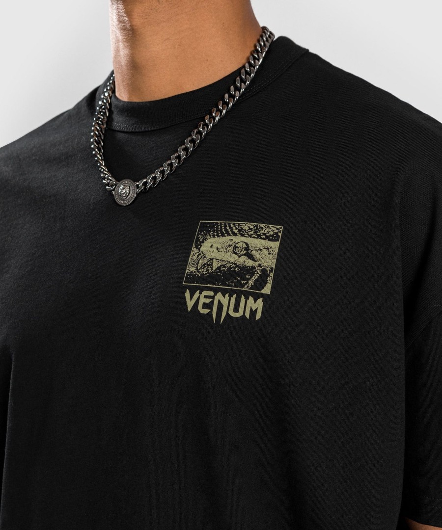 venum fangs tシャツ - オーバーサイズフィット - ブラック