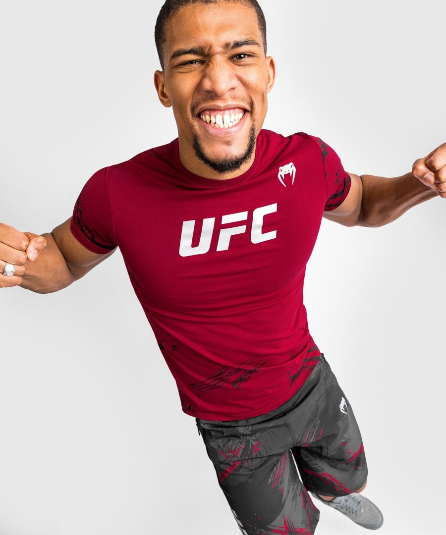 ufc venum オーセンティック ファイトウィーク メンズ 2.0 半袖tシャツ - レッド