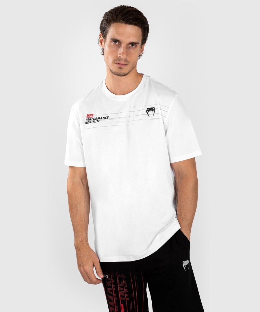 ufc venum パフォーマンス インスティテュート 2.0 メンズ tシャツ - ホワイト