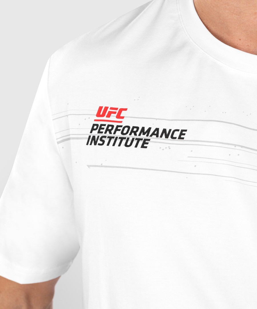 ufc venum パフォーマンス インスティテュート 2.0 メンズ tシャツ - ホワイト