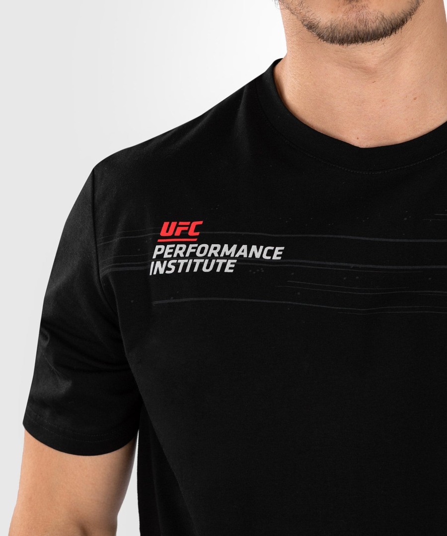 ufc venum performance institute 2.0 メンズ tシャツ - ブラックレッド
