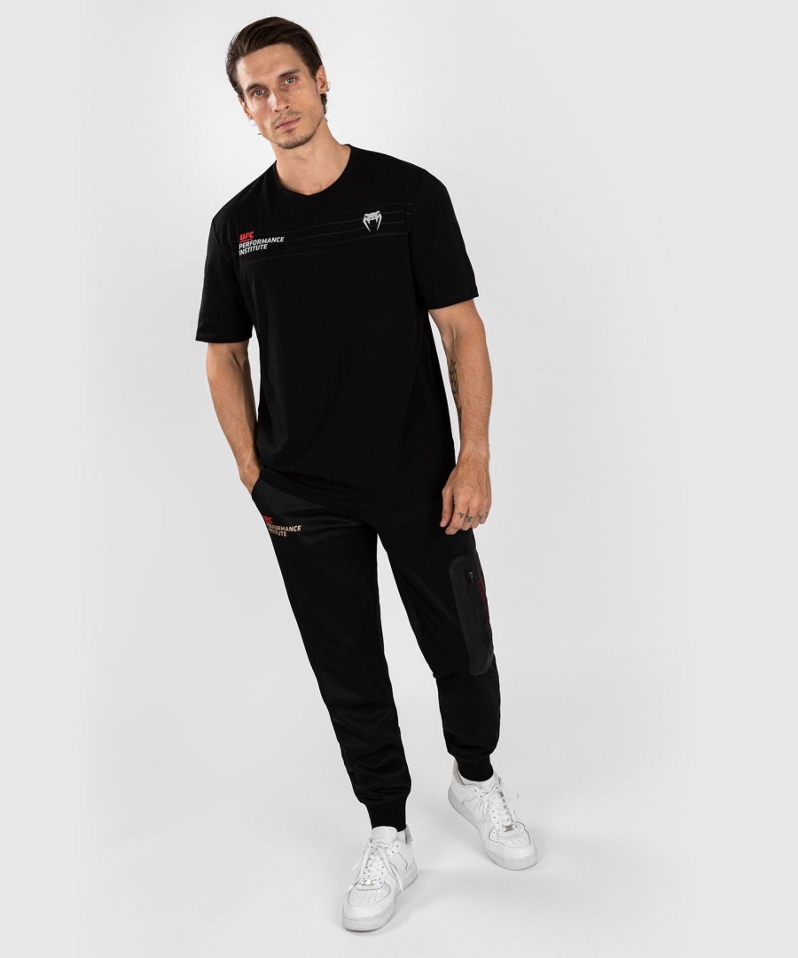 ufc venum performance institute 2.0 メンズ tシャツ - ブラックレッド