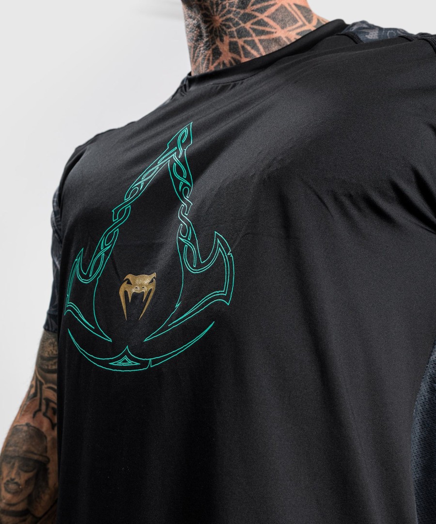 venum アサシン クリード リローデッド ドライテック tシャツ - ブラック