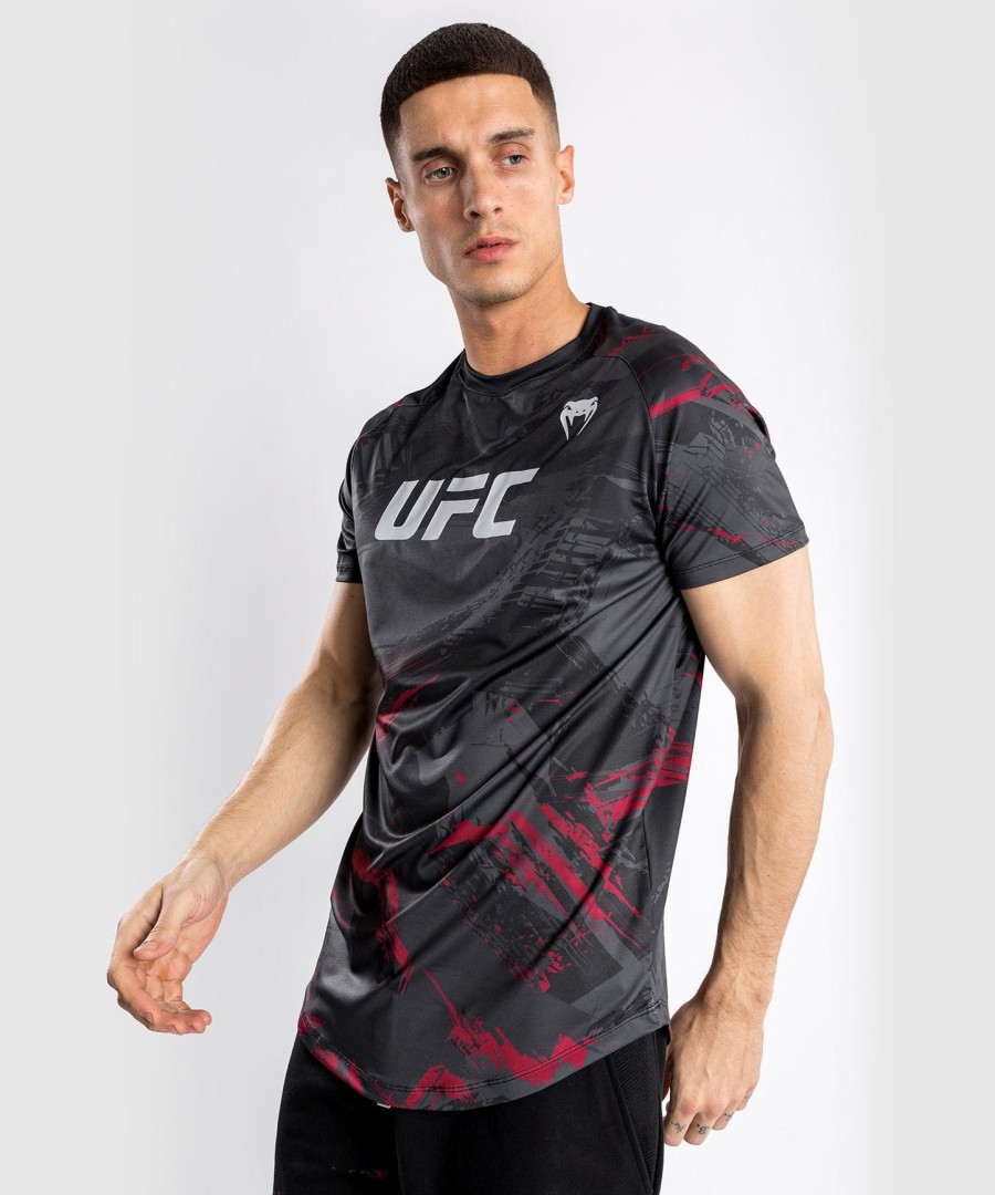 ufc venum authentic fight week 2.0 メンズ ドライテック tシャツ - ブラック