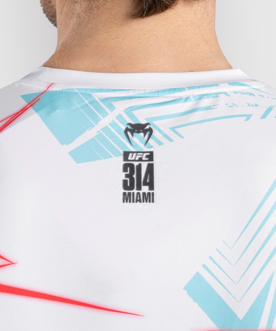 ufc fusion by venum マイアミエディション ファイトウィーク メンズ ドライテック tシャツ - ホワイト