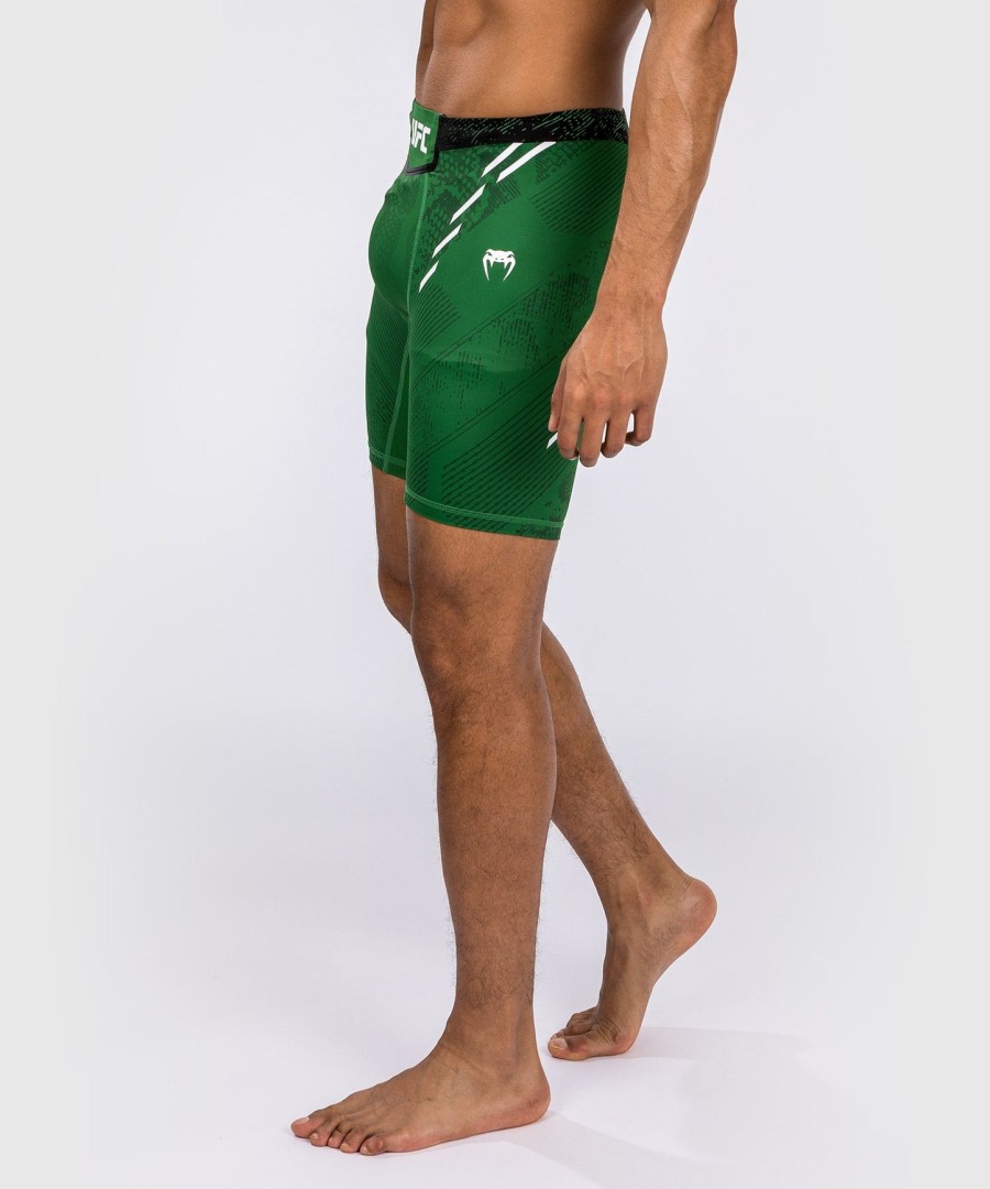 ufc adrenaline by venum authentic fight night メンズ vale tudo ショーツ - グリーン