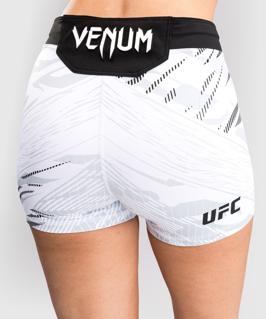 ufc fusion by venum オーセンティック ファイトナイト レディース vale tudo ショートパンツ - ショートフィット - ホワイト