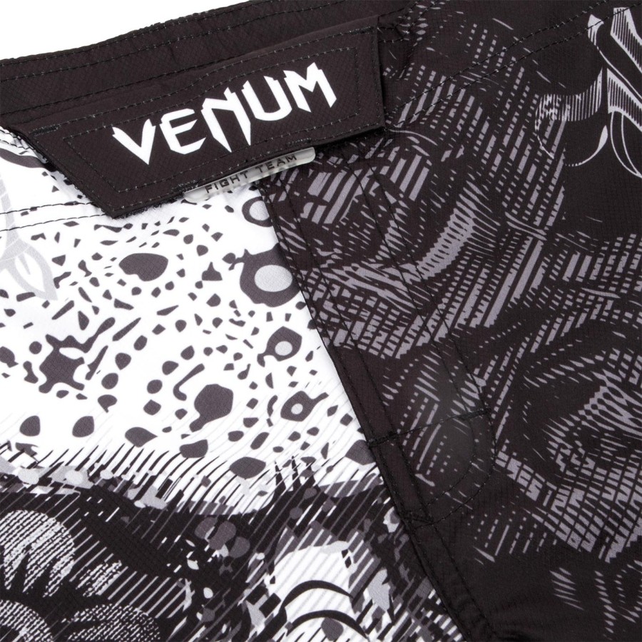 venum santa muerte 3.0 ファイトショーツ - ブラックホワイト