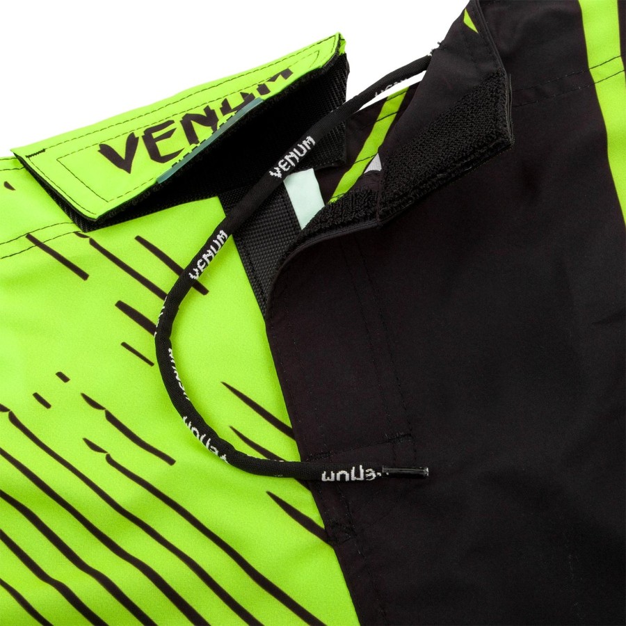 venum トレーニングキャンプ 2.0 ファイトショーツ - ブラックネオイエロー