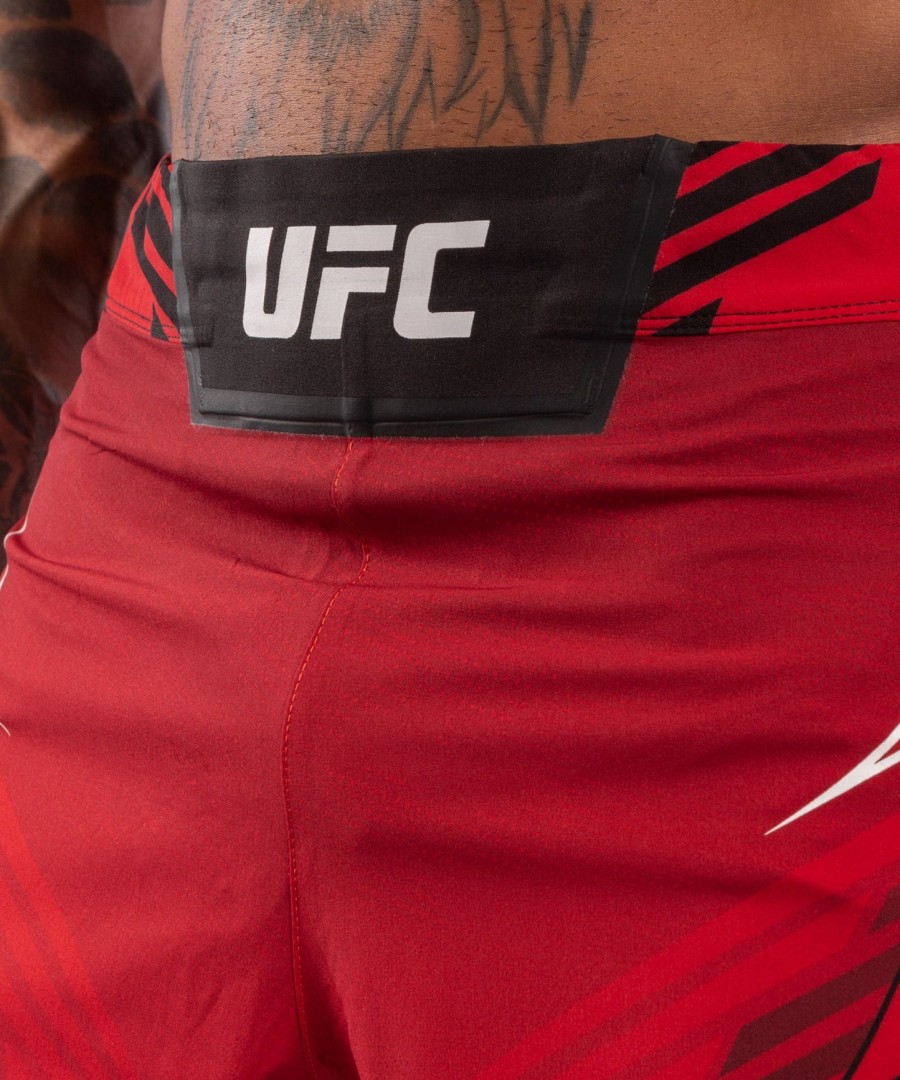 ufc venum オーセンティック ファイトナイト メンズ ショーツ - ショートフィット - レッド