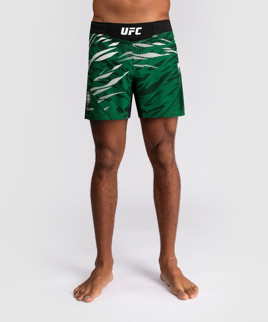 ufc fusion by venum オーセンティック ファイトナイト メンズ ファイトショーツ - ショートフィット - グリーン