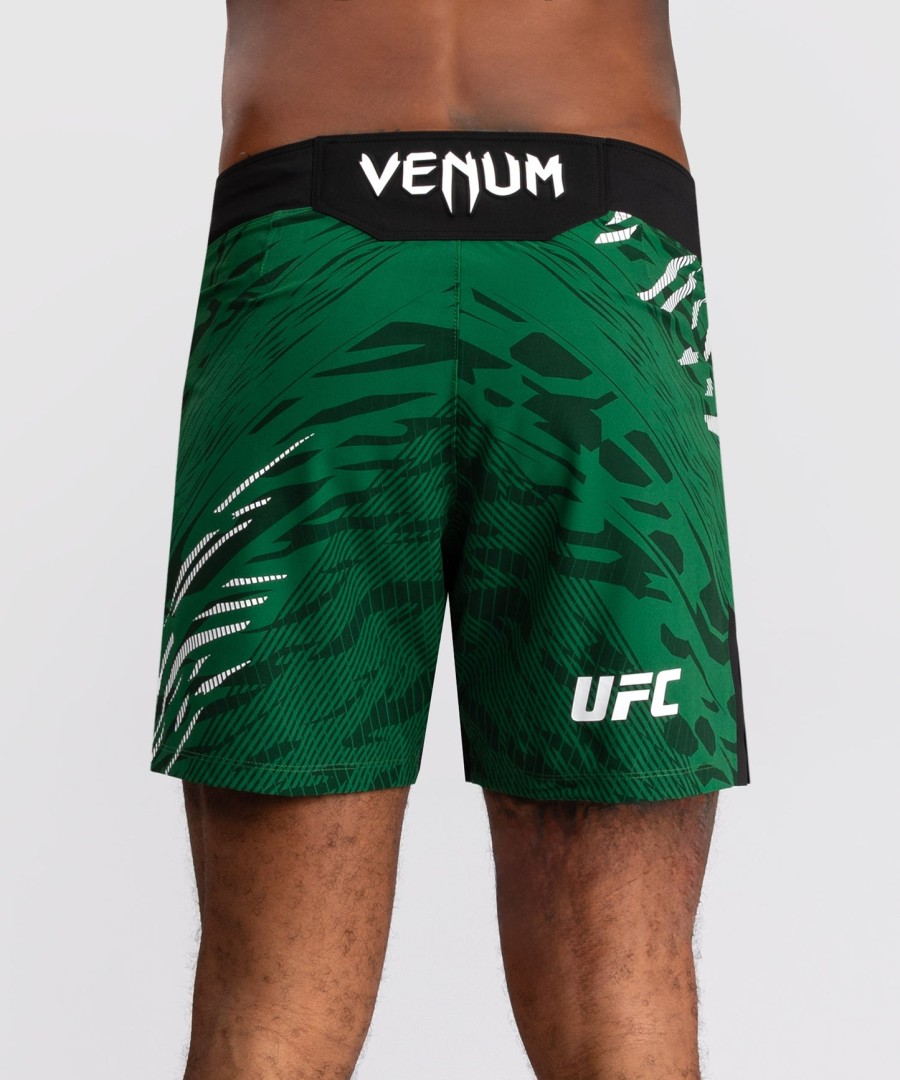 ufc fusion by venum オーセンティック ファイトナイト メンズ ファイトショーツ - ショートフィット - グリーン