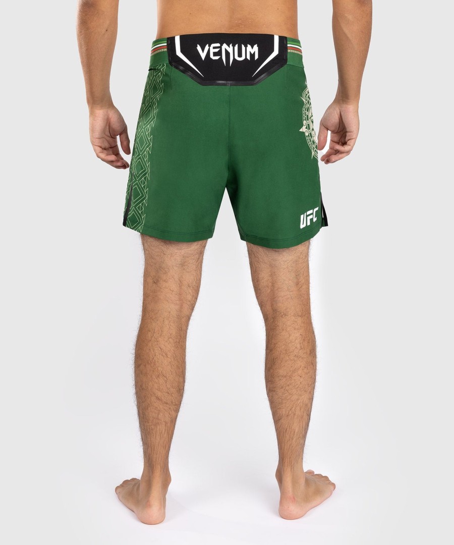 noche ufc by venum authentic fight night メンズ ファイトショーツ - ショートフィット - グリーン