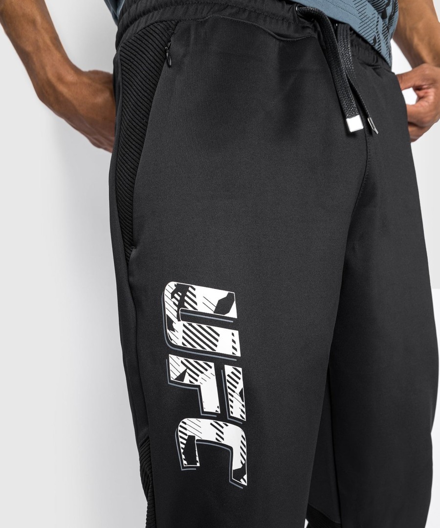 ufc venum オーセンティック ファイトウィーク メンズパンツ - ブラック