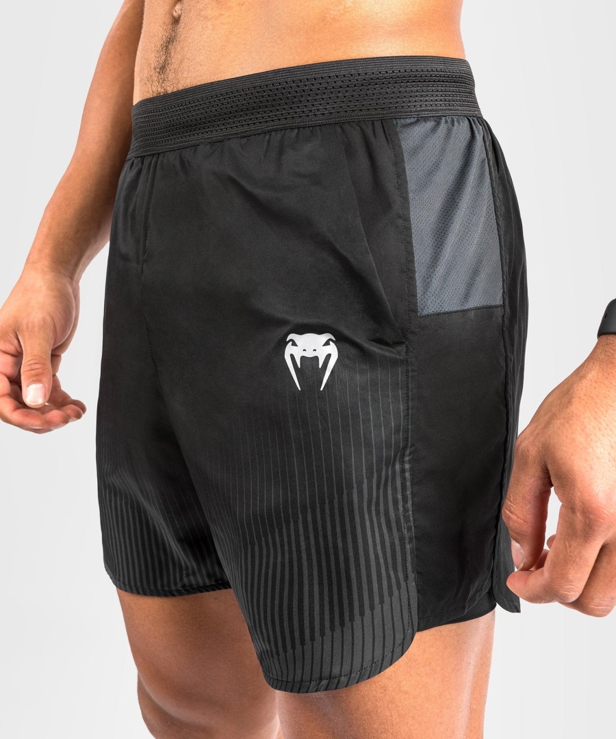 venum biomecha 2-in-1 トレーニングショーツ - ブラックグレー