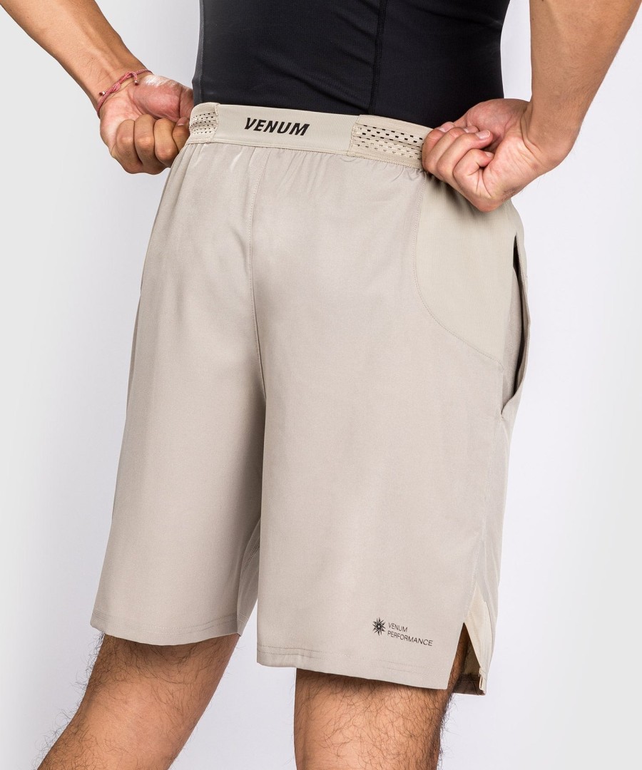venum g-fit air トレーニングショーツ - サンド
