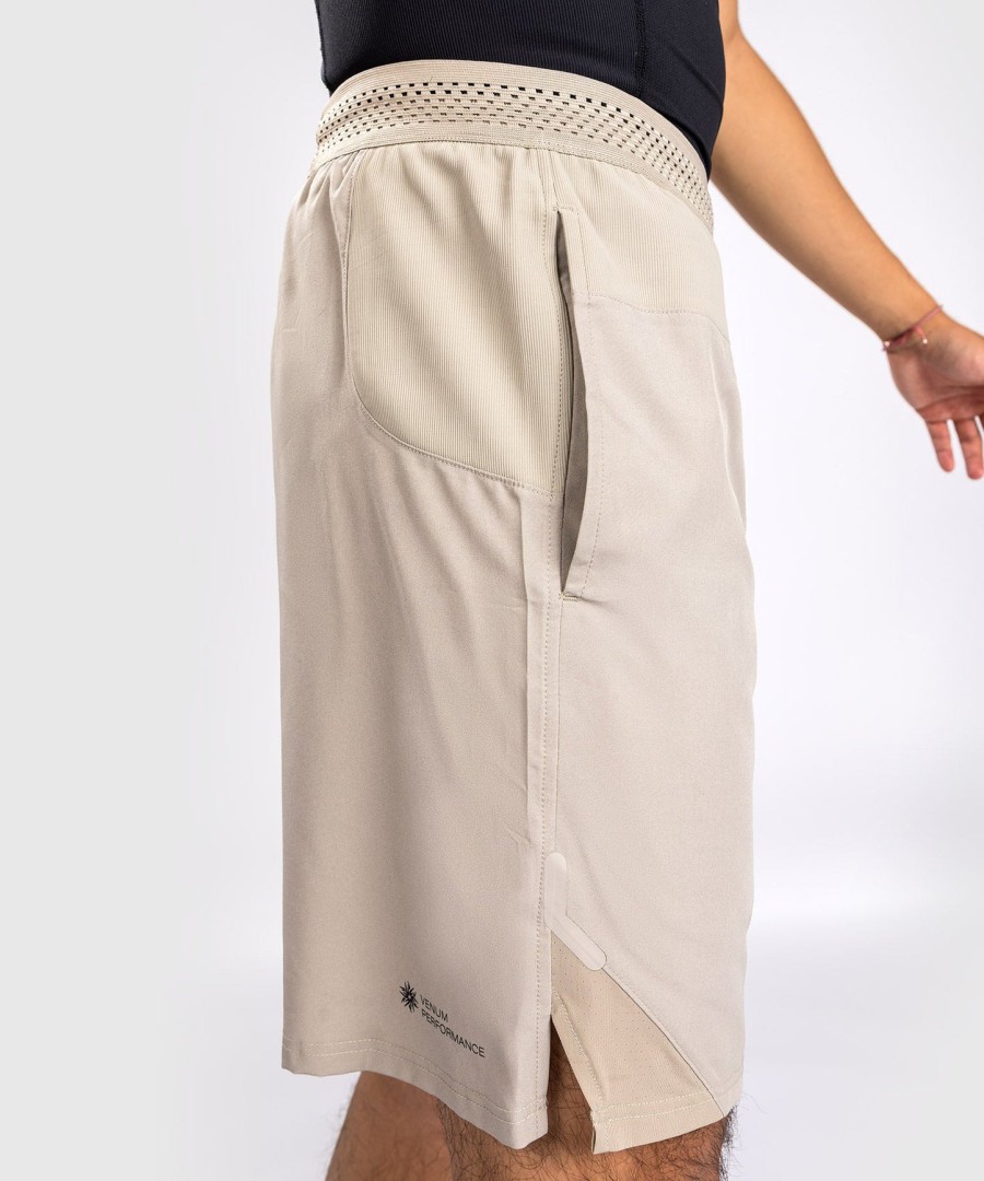 venum g-fit air トレーニングショーツ - サンド