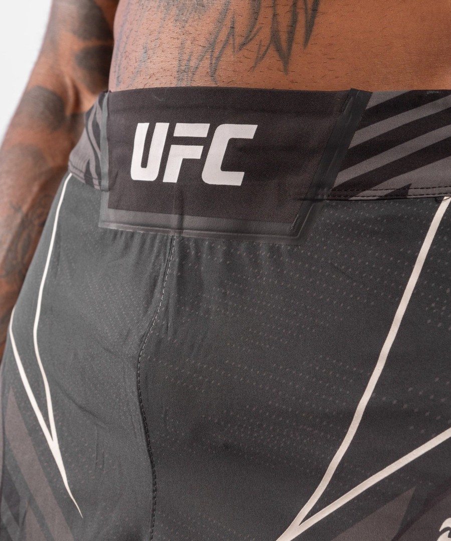 ufc venum オーセンティック ファイトナイト メンズ ショーツ - ロングフィット - ブラック