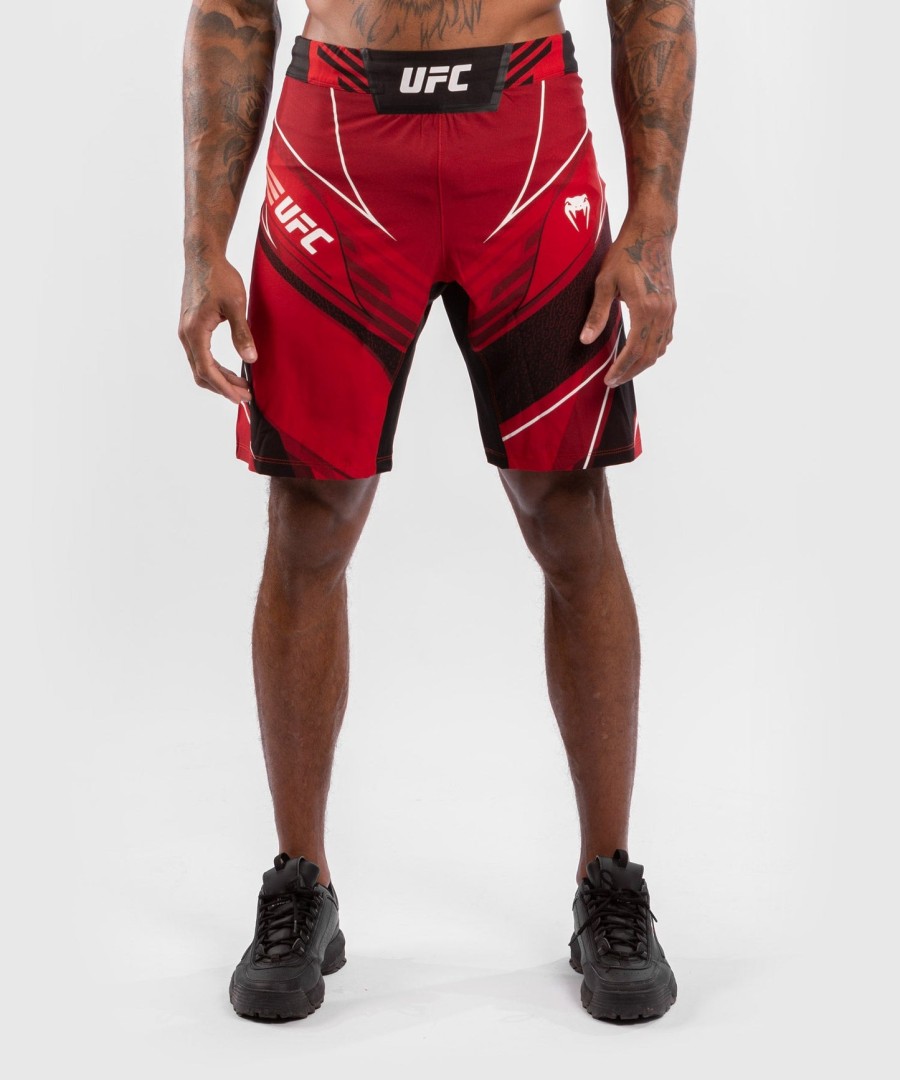 ufc venum オーセンティック ファイトナイト メンズ ショーツ - ロングフィット - レッド