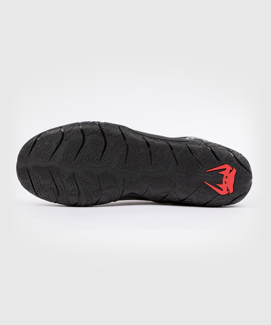 venum x dodge banshee レスリングシューズ - ブラック